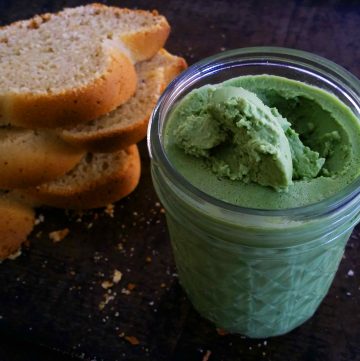 Dairy free and vegan Matcha Butter - perfect for spreading on delicious brioche-style bread or as the icing on cakes or cupcakes. Or, you could eat it straight from the jar...I won't tell anyone :)